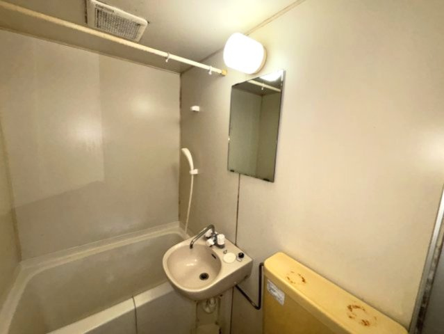 クレールメゾン篠原台の洗面所