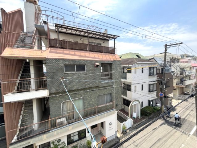 岡本甲南ビルの展望