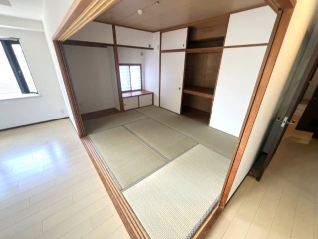 アーデンコート住吉川の和室
