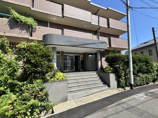 シュネルパークレジデンス　のエントランス