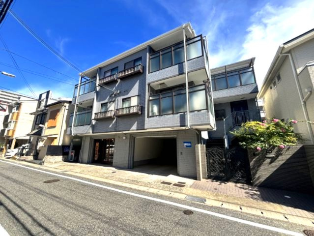 ラメゾンアンフォレット