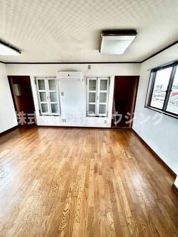 生野東３丁目一戸建の内装