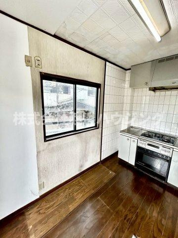 生野東３丁目一戸建のその他|窓