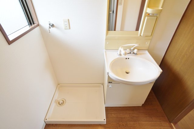 ノ・レーヴ宝塚の洗面所