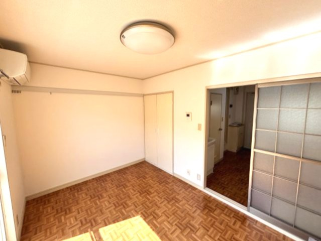 シャルマン六甲の居間・リビング