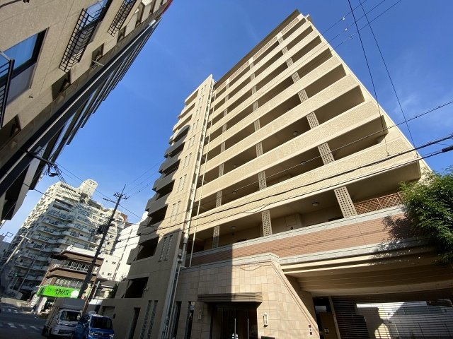 神戸市兵庫区中道通１丁目の賃貸マンションの外観