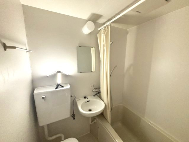 ロマネスク御影の洗面所