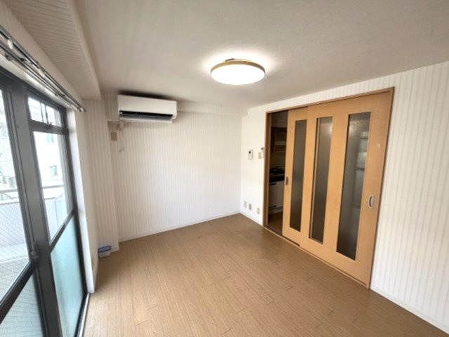 ピアドール王子公園の居間・リビング