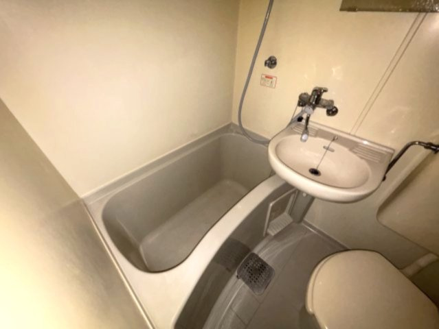 メゾン・アン・ブランの浴室