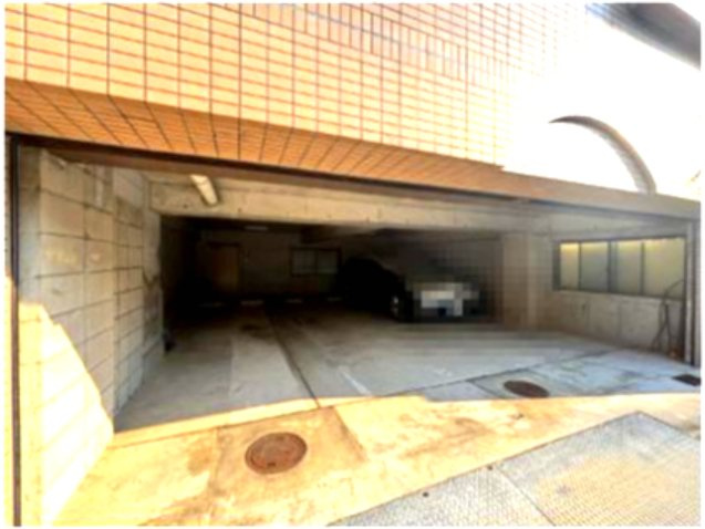 サンパレス21御影山手の駐車場