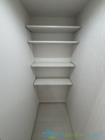 平塚若宮ハイツ７号棟の収納