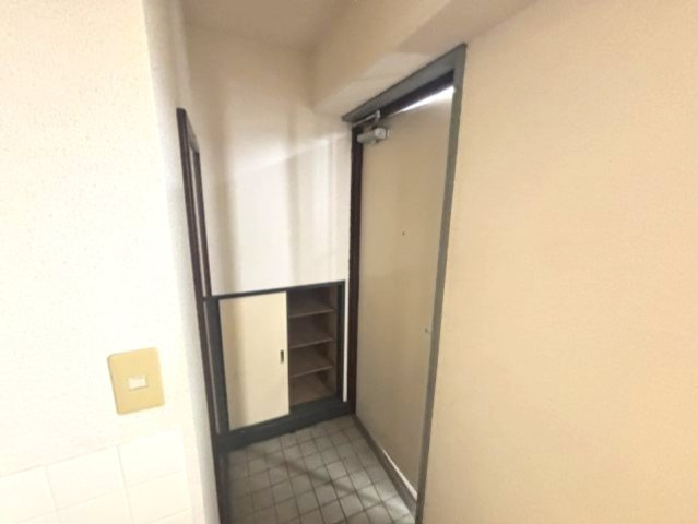 シャトレ六甲の玄関