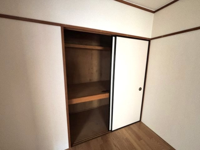 シャルム桜ヶ丘の収納