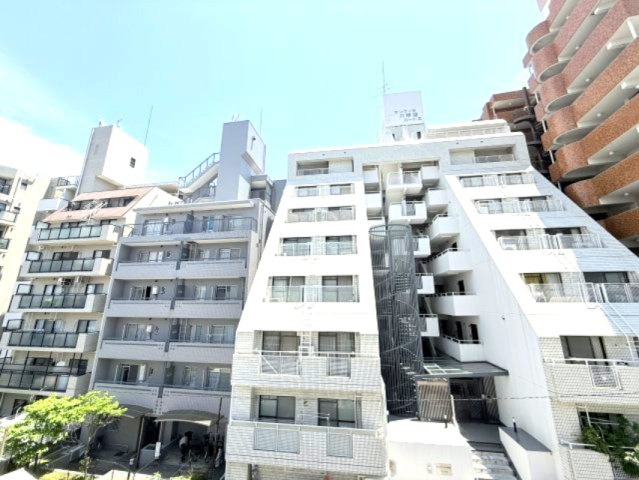 シャルムメゾン六甲道の展望