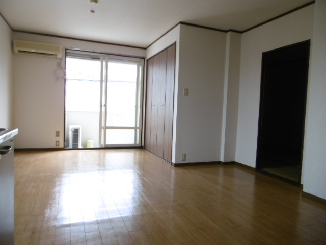 【居間・リビング】 | グリーンハイツ