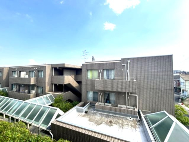 ラフェブランシュ岡本の展望