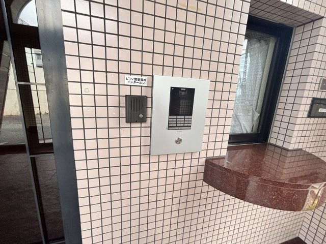 ラフェブランシュ岡本のその他