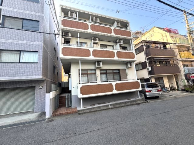 ラフィーネ王子の外観