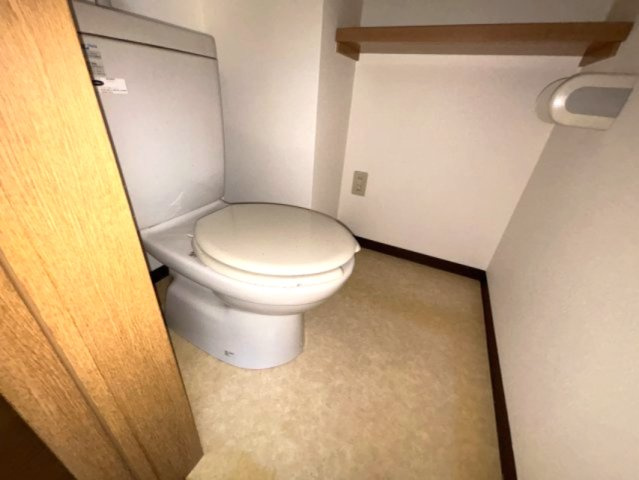 ラフィーネ王子のトイレ