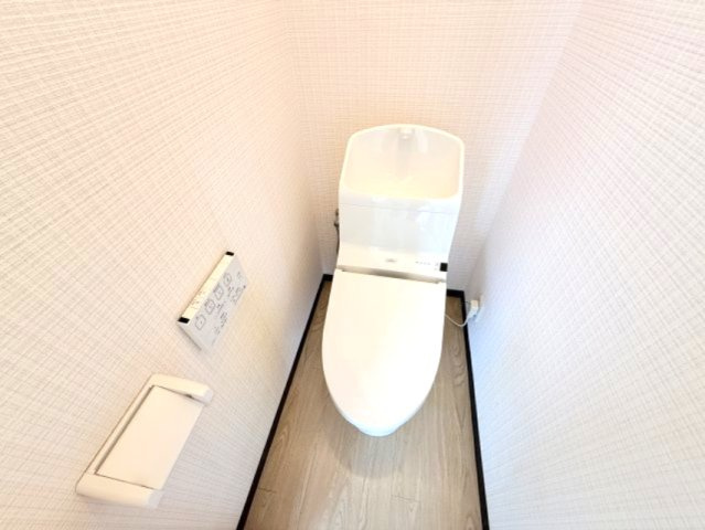 ブリード神戸壱番館 のトイレ