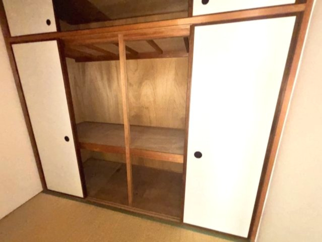 フォルム高羽の収納
