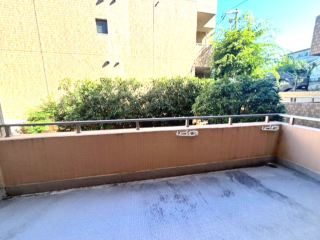 グランドメゾン六甲箕岡のバルコニー