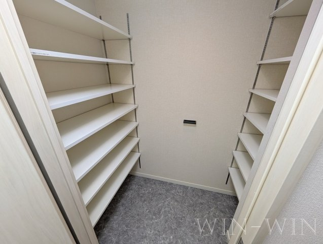 セントラルレジデンスの玄関