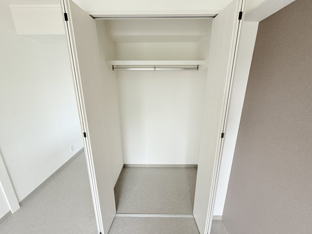 石屋川ロイヤルハイツの収納