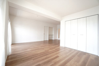 【洋室】 | 【上質リノベ】ファミール江波公園リバーサイド弐番館 | 室内（2025年9月5日13：00頃）撮影