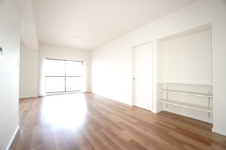 【洋室】 | 【上質リノベ】ファミール江波公園リバーサイド弐番館 | 室内（2025年9月5日13：00頃）撮影