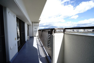 【バルコニー】 | 【上質リノベ】ファミール江波公園リバーサイド弐番館 | 現地（2025年9月5日13：00頃）撮影