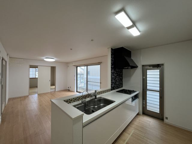 仙台市青葉区みやぎ台２丁目　中古住宅の居間・リビング