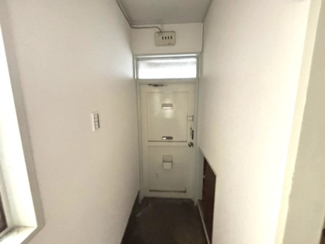 エクセル六甲の玄関