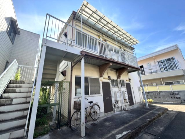ハイツ八坂