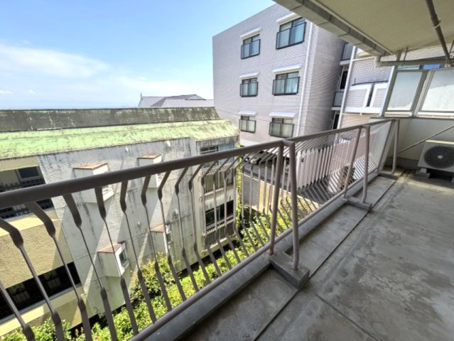 第2ビラ摩耶のバルコニー