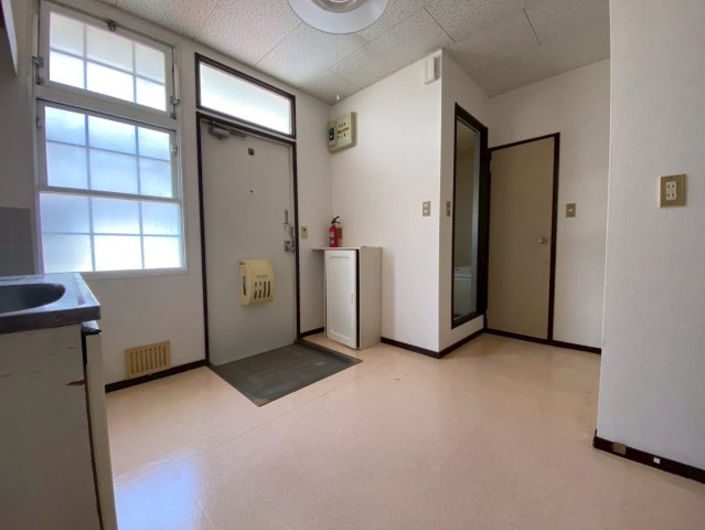 【居間・リビング】