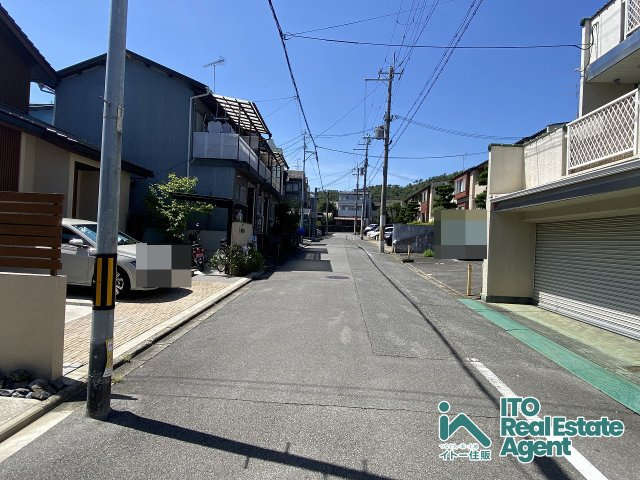 紫野西蓮台野町 中古戸建の前面道路含む現地写真