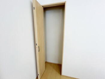 堺市東区日置荘西町　新築一戸建ての収納