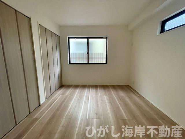 茅ヶ崎市茅ヶ崎　新築戸建の寝室|6.8帖　納戸