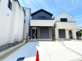 堺市東区日置荘西町　新築一戸建て