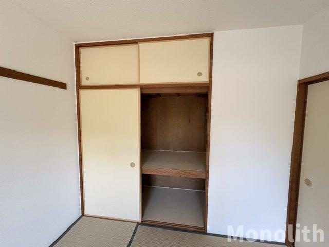フレール鶴山台101号棟の収納