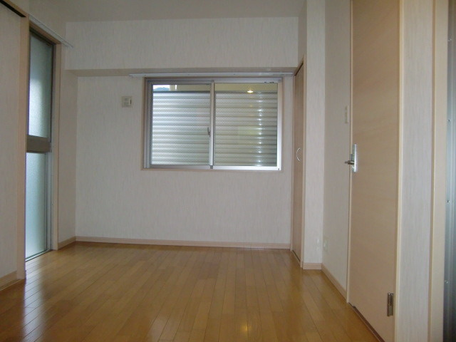 グレイスシャトー王子の洋室