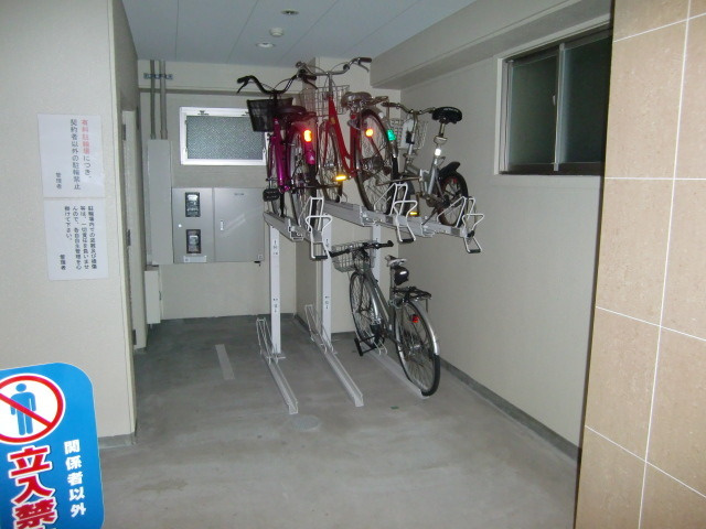 グレイスシャトー王子のその他|駐輪場