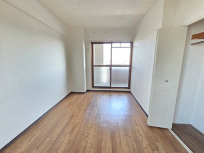 【洋室】 | ロイヤルヴェール山下