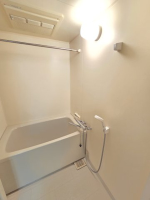 【浴室】 | ロイヤルヴェール山下