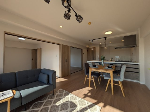 【外観】新ゆりグリーンタウンポプラ街区２号棟 