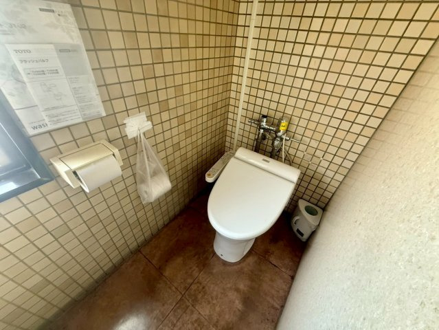 康生通南カーニープレイス貸店舗・事務所のトイレ