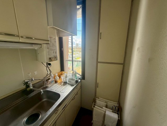 康生通南カーニープレイス貸店舗・事務所のキッチン