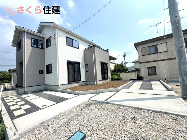 いろどりアイタウン小山市粟宮22-P1　15号棟の駐車場|カースペース２～３台可能です♪