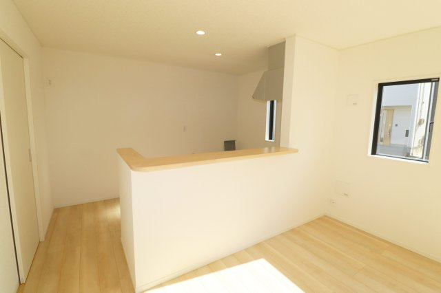 郡山市田村町金屋字上川原　　　１号棟　　　永盛小学校、小原田中学区のキッチン